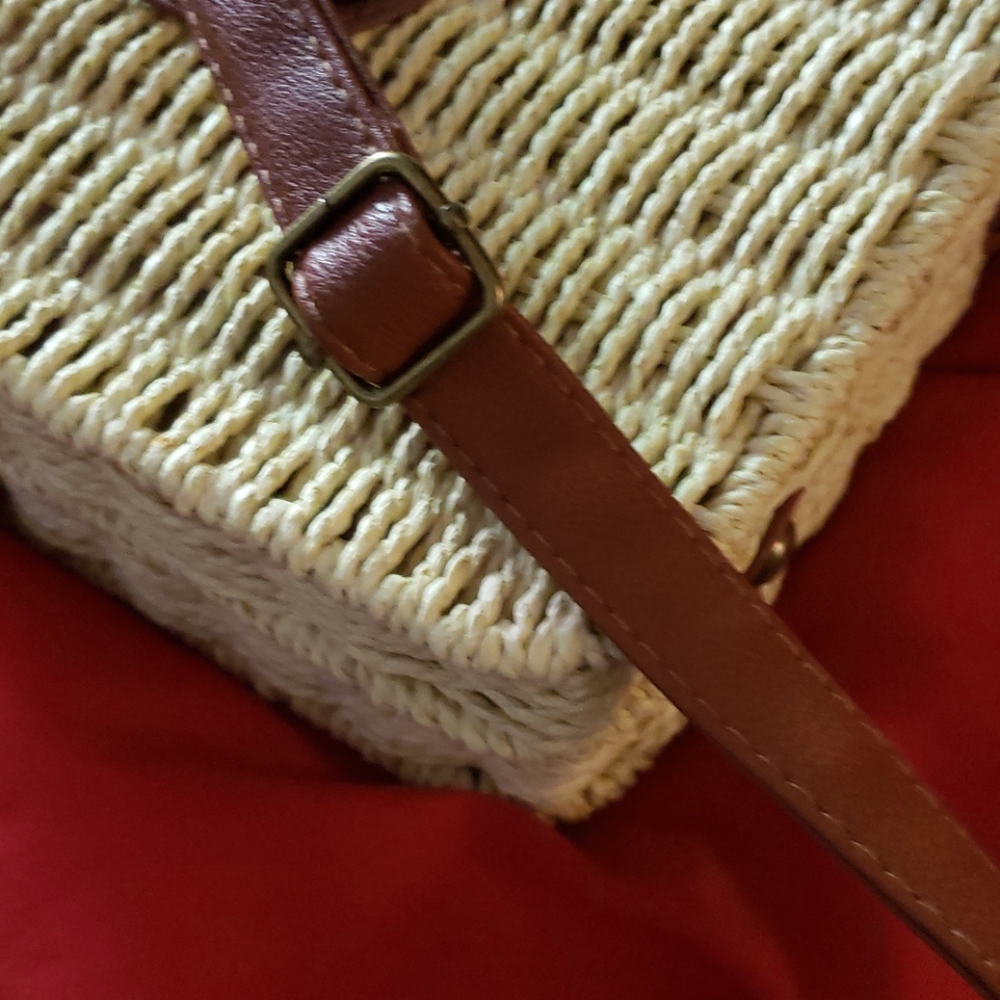 Purse - Picture 4 of 4